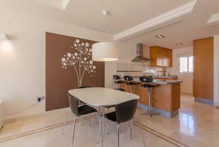 R2543957-Apartment-For-Sale-Nueva-Andalucia-Middle-Floor-2-Beds-89-Built-18