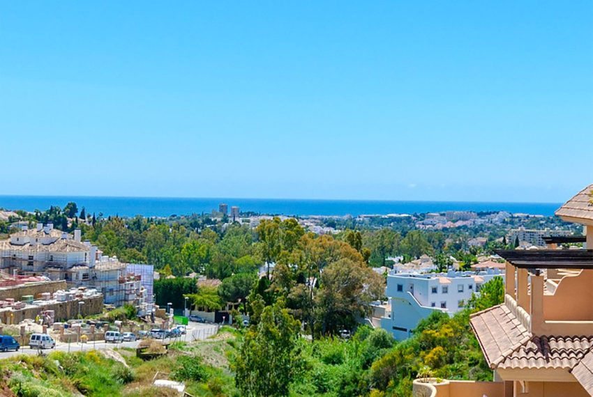 R2543957-Apartment-For-Sale-Nueva-Andalucia-Middle-Floor-2-Beds-89-Built-2