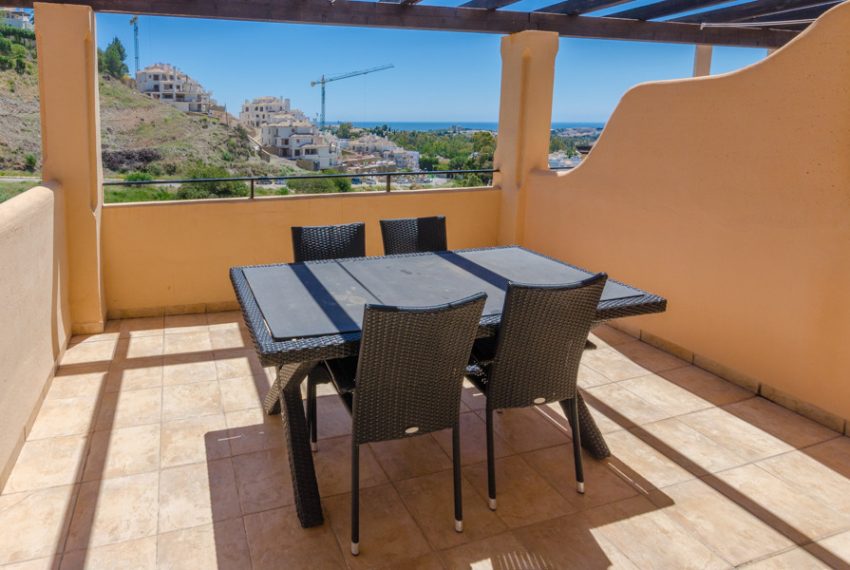 R2543957-Apartment-For-Sale-Nueva-Andalucia-Middle-Floor-2-Beds-89-Built-3