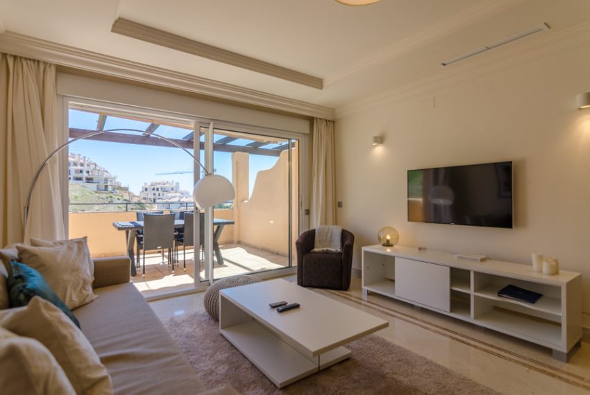 R2543957-Apartment-For-Sale-Nueva-Andalucia-Middle-Floor-2-Beds-89-Built-8