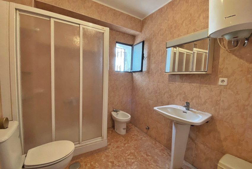 R3032882-Townhouse-For-Sale-Marbella-Terraced-10-Beds-284-Built-12