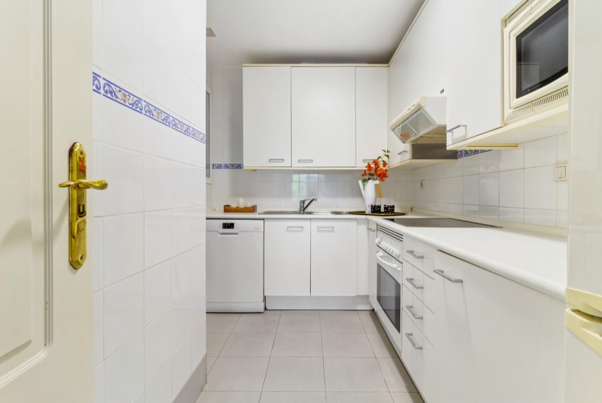 R3855664-Apartment-For-Sale-Puerto-Banus-Ground-Floor-2-Beds-102-Built-10